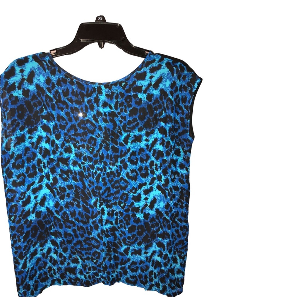 Blue & black animal print sheer batwing styleâ relaxed fit blouse top size small